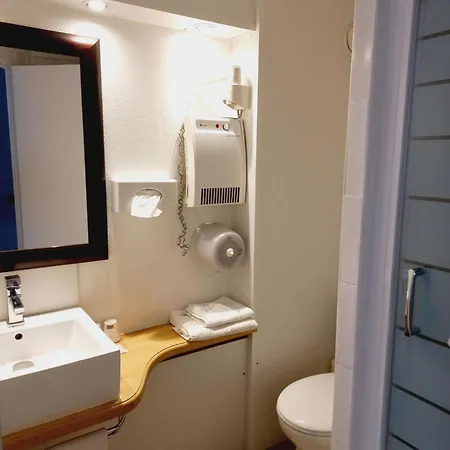 Brit Le Kerotel Ξενοδοχείο